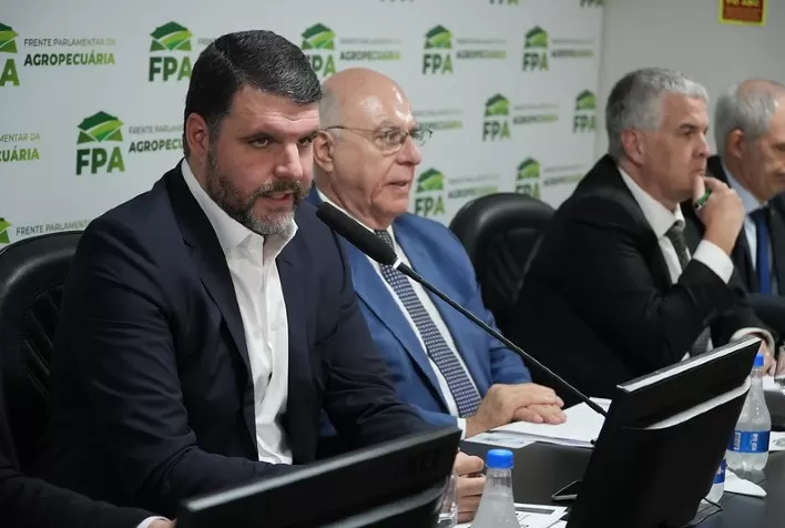 Renegociação de dívidas rurais deve custar R$ 65 bilhões e não gerar impacto fiscal, afirma FPA