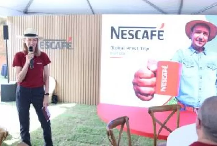 Nescafé ultrapassa 50% do abastecimento global com café de agricultura regenerativa em 2025