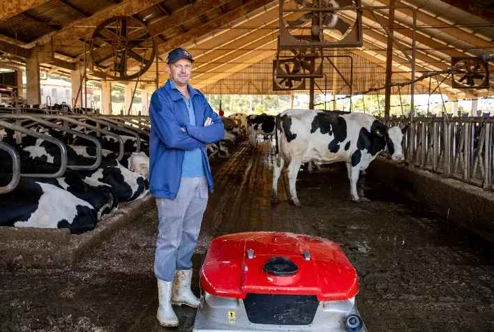 Automação na pecuária leiteira melhora qualidade de vida e fortalece sucessão familiar no campo