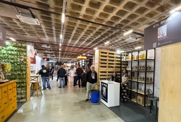 Expocachaça 2026 deve movimentar R$ 30 milhões e reforça protagonismo da cadeia produtiva da cachaça brasileira