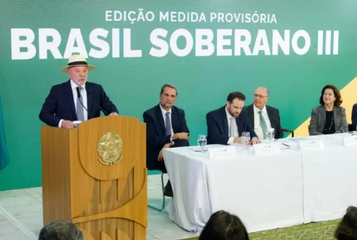 Governo amplia Plano Brasil Soberano com R$ 18,5 bilhões para fortalecer agronegócio, indústria e exportações brasileiras