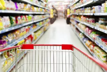 Supermercados enfrentam nova pressão sobre margens mesmo com desaceleração dos preços dos alimentos