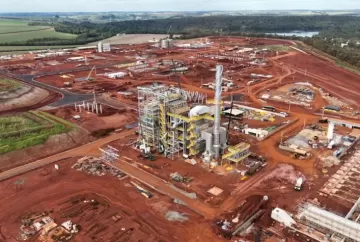 Coamo acelera construção de usina de etanol de milho no Paraná e projeto deve gerar até 2 mil empregos