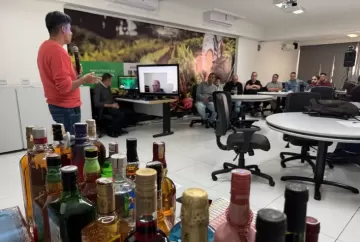 Fiscalização de bebidas alcoólicas ganha reforço com capacitação do Mapa em São Paulo