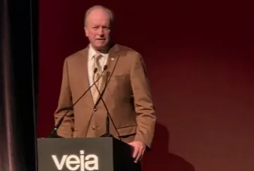 Agronegócio brasileiro pode ampliar liderança global com proteína animal, tecnologia e biocombustíveis, afirma presidente da ABAG