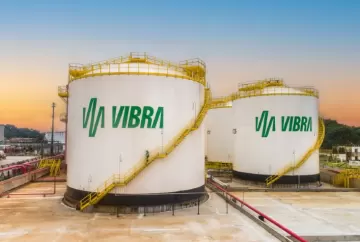 Vibra fecha contrato com Arauco e fornecerá combustíveis para maior fábrica de celulose do mundo em construção no Brasil