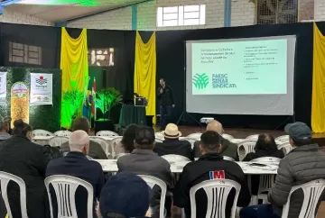 Apicultura em Santa Catarina ganha força com seminário sobre boas práticas, sanidade e aumento da produtividade