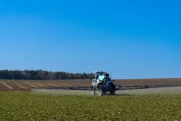 Deriva na pulverização pode elevar custos e reduzir produtividade no campo; especialista alerta para perdas invisíveis