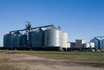 Seguro de silos fica mais rigoroso no Brasil com aumento do risco de incêndios em unidades armazenadoras