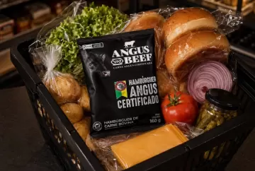 Hambúrguer Angus Certificado amplia acesso à carne premium e conquista novos consumidores