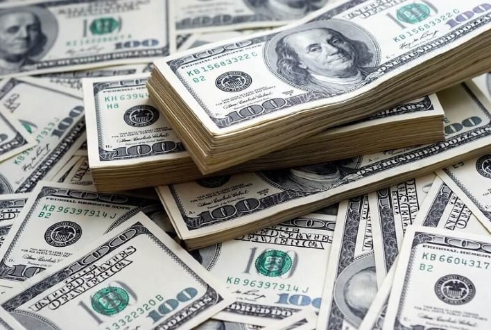 Dólar Abre em Alta a R$ 6,14, Enquanto Mercado Avalia Pacote de Corte de Gastos